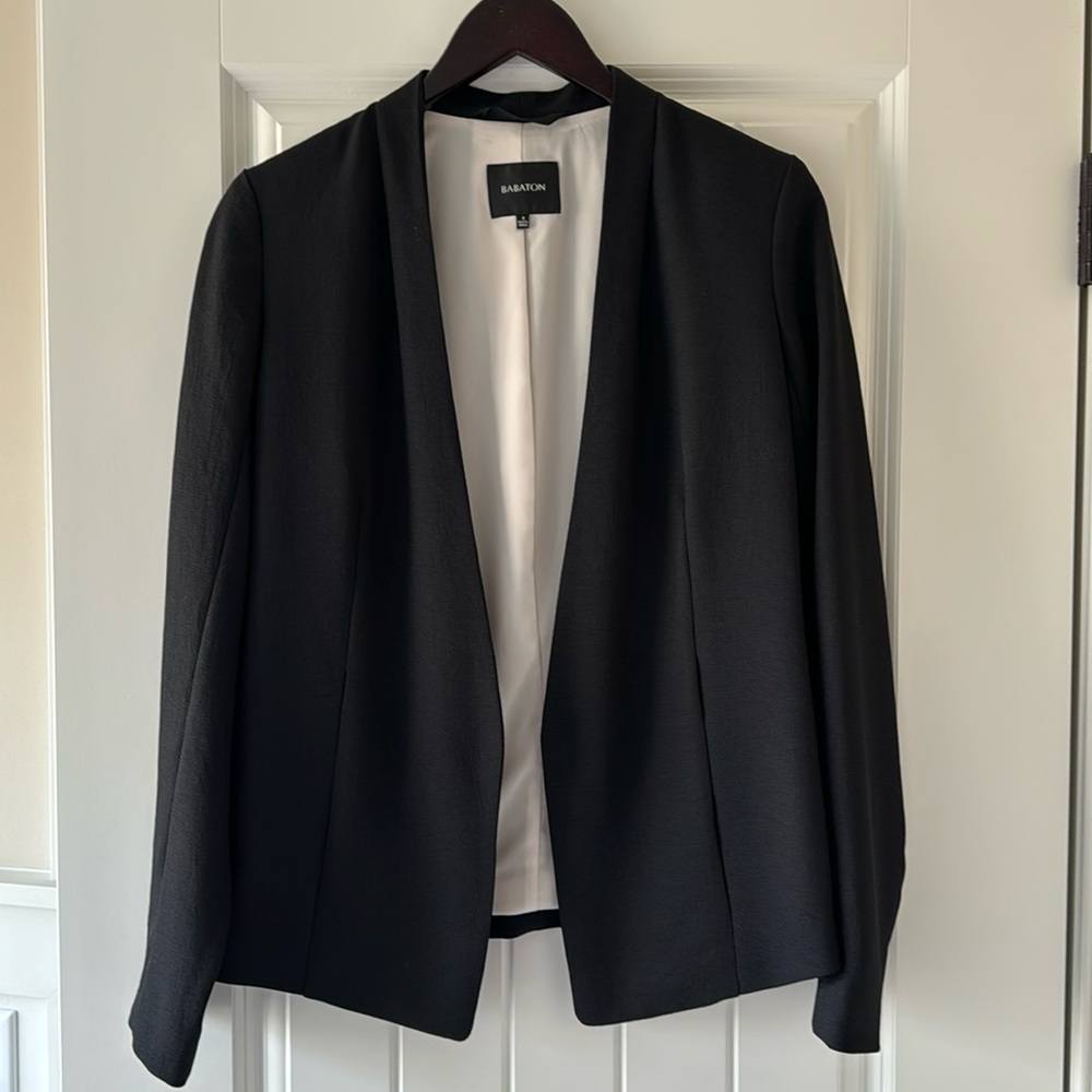 Black Tuexdo Style Blazer